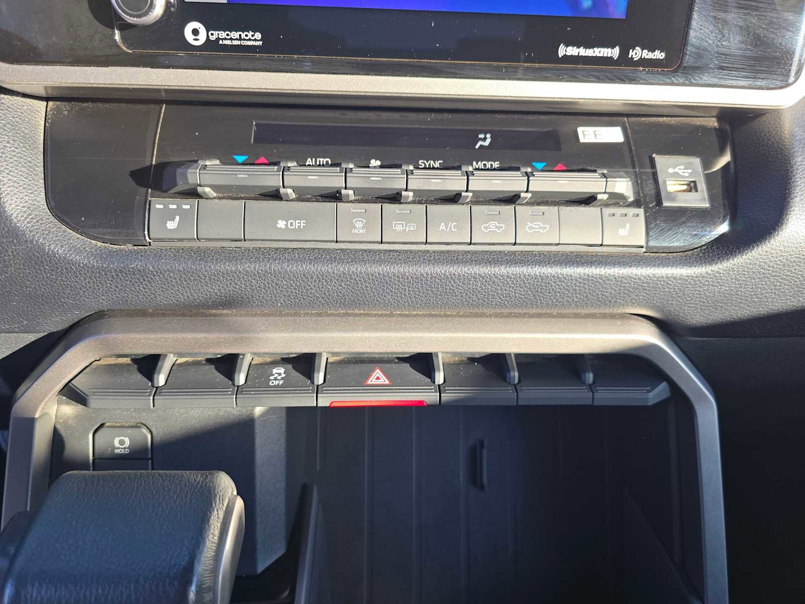 Used 2024 Toyota Tundra SR5 w/ SR5 Premium Package image 28