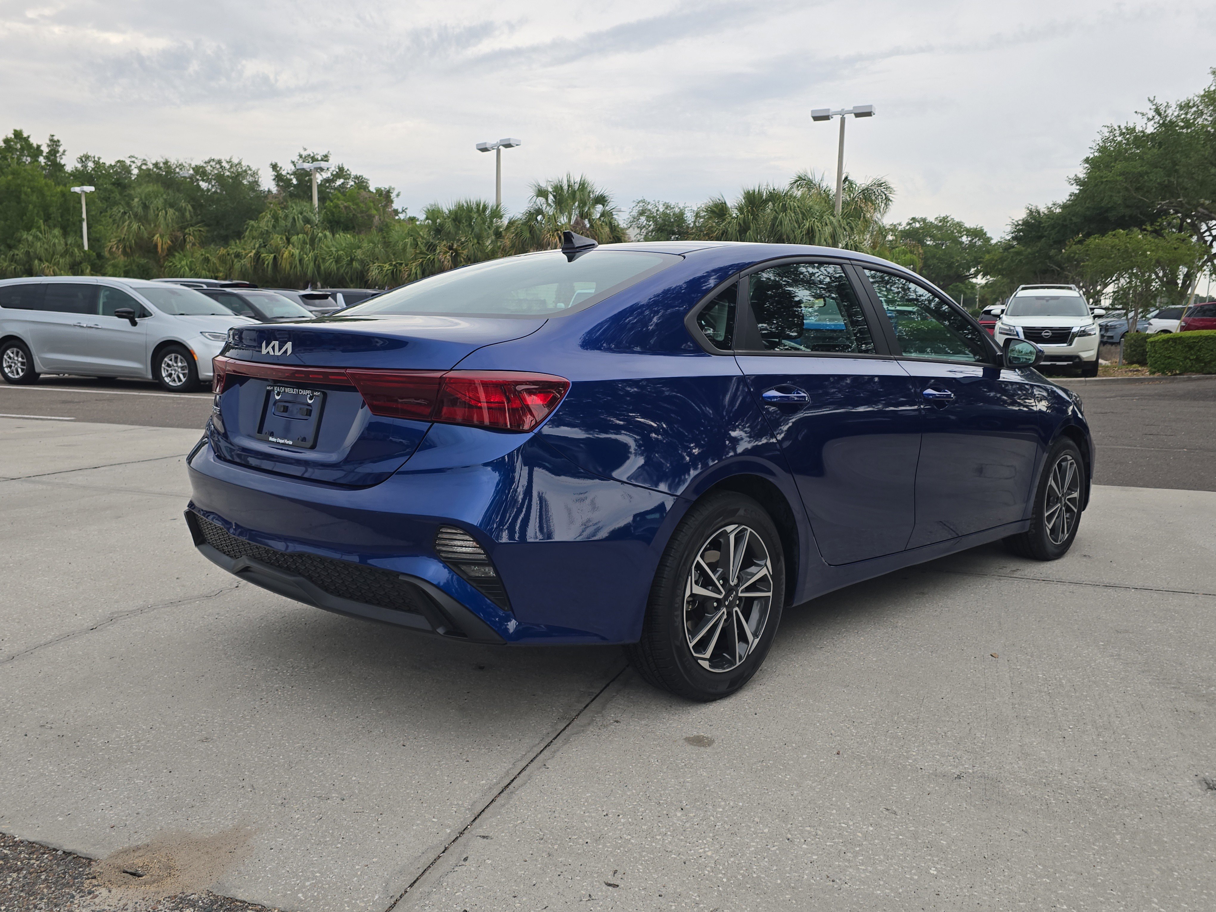 Certified 2023 Kia Forte LXS w/ LXS Technology Package FWD image 8