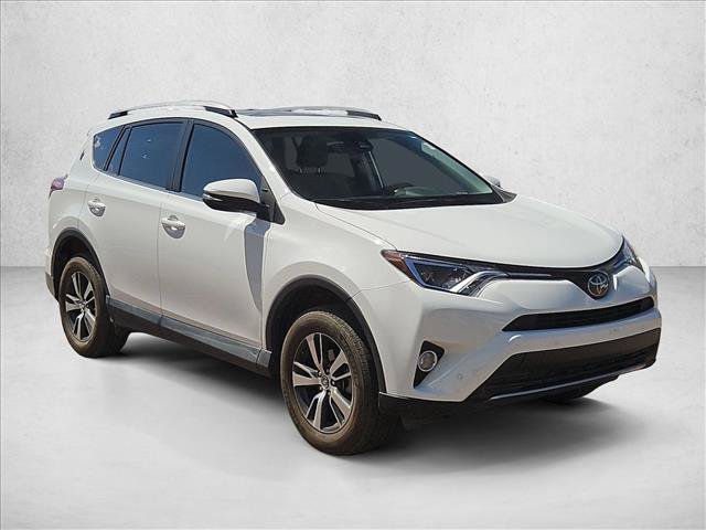 Used 2018 Toyota RAV4 XLE FWD image 3