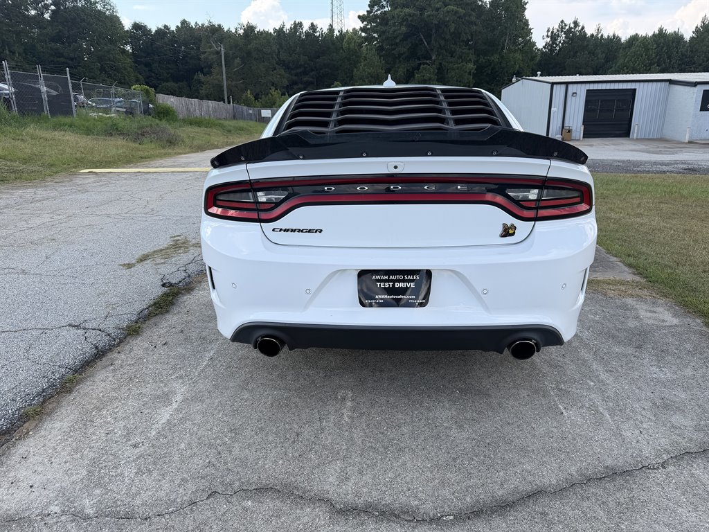 Used 2019 Dodge Charger Scat Pack RWD image 4