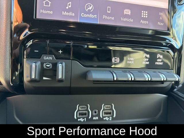 New 2026 RAM 2500 Laramie w/ Night Edition AWD/4WD image 41