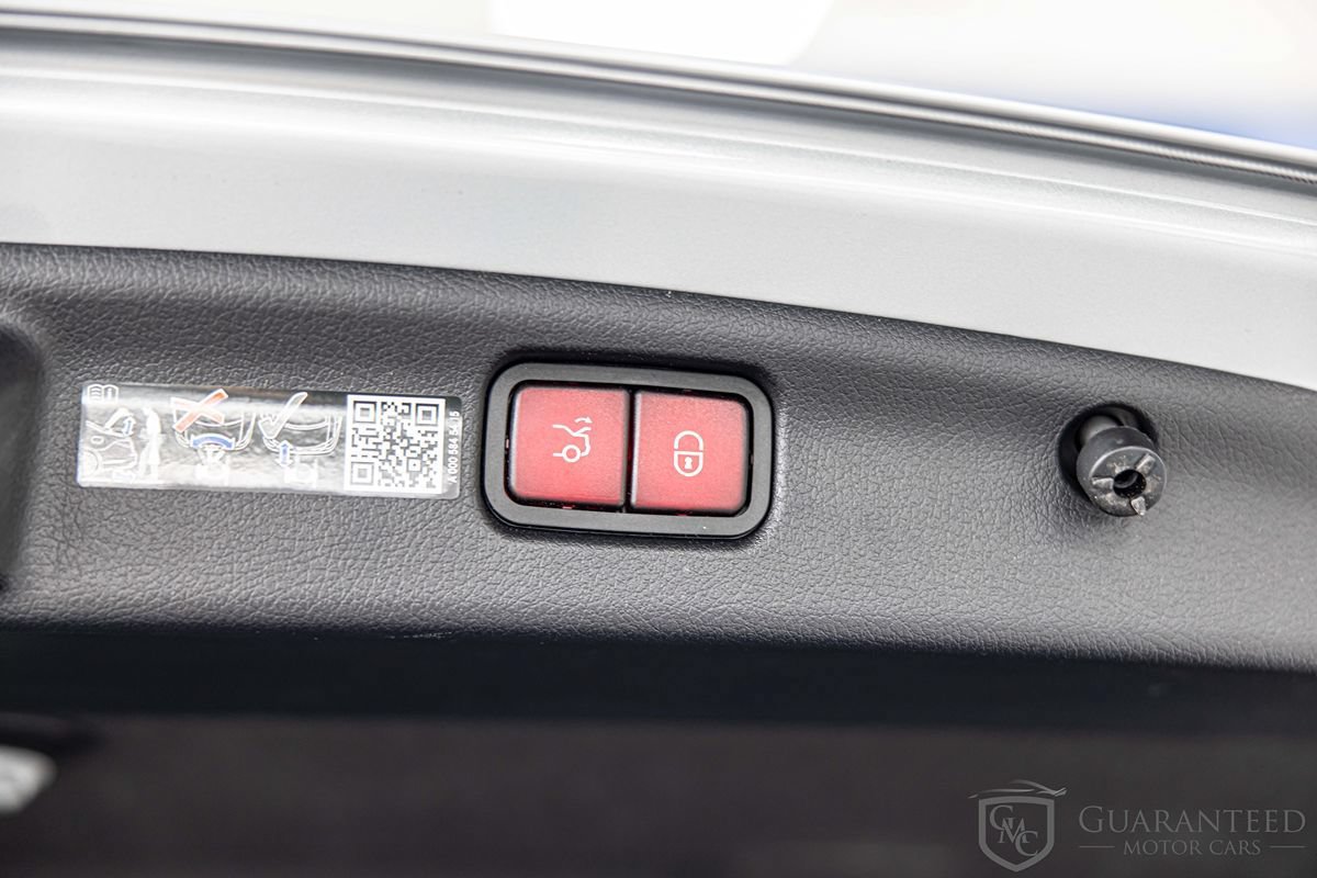 Used 2025 Mercedes-Benz C 36 AMG S image 17