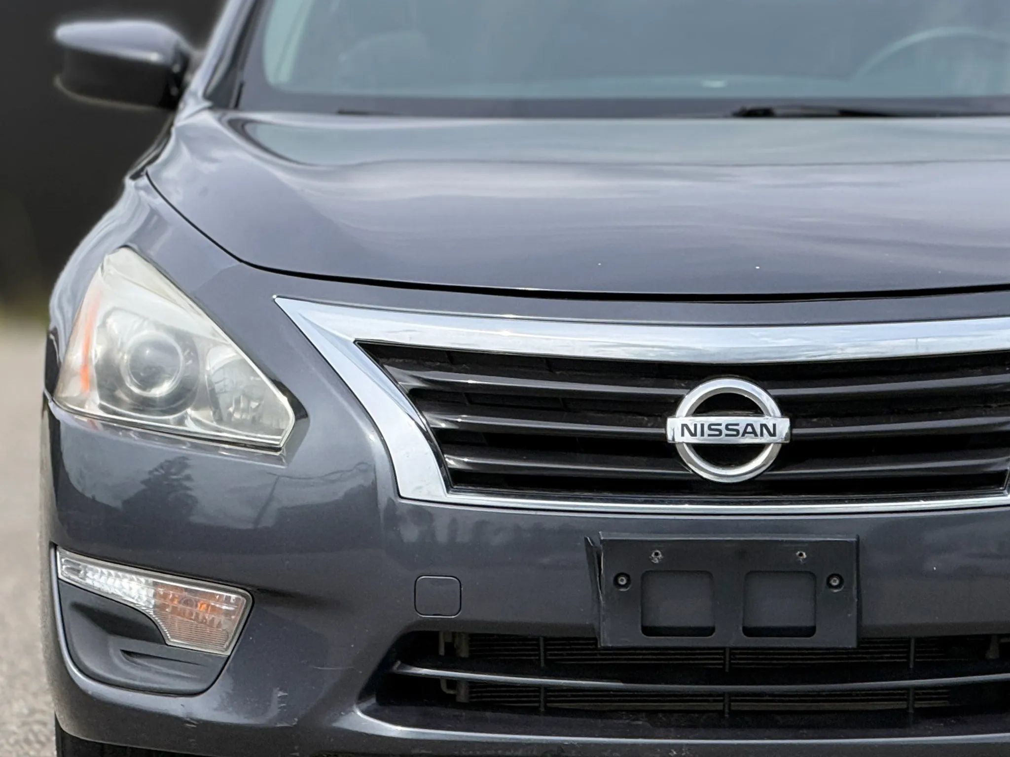 Used 2013 Nissan Altima 2.5 S FWD image 11