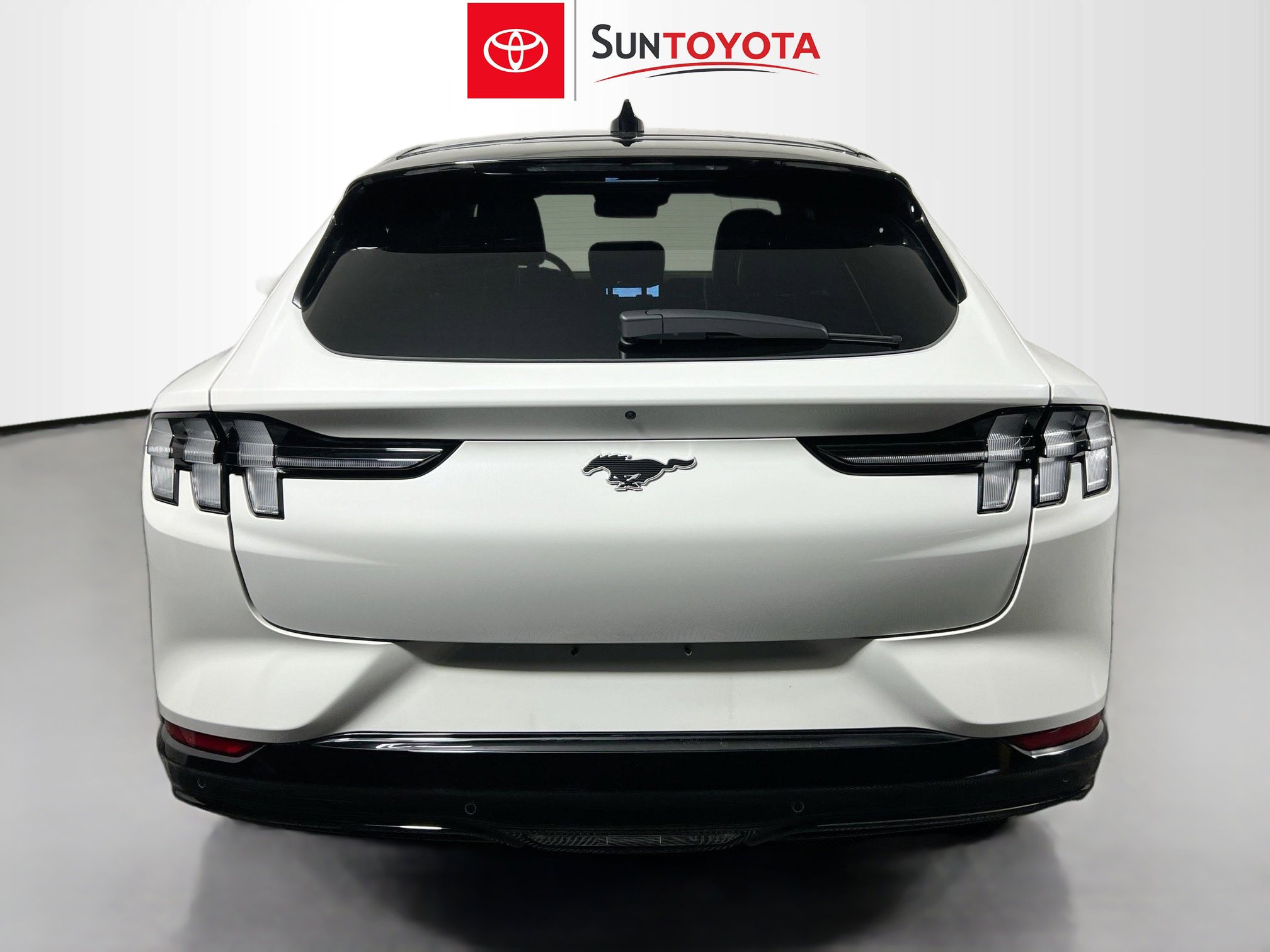 Used 2024 Ford Mustang Mach-E Premium image 5