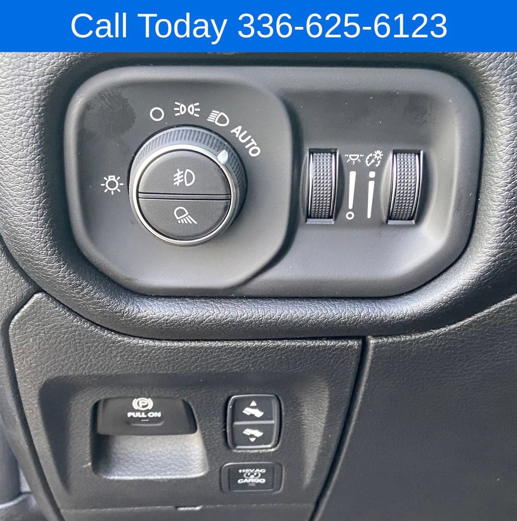 New 2026 RAM 1500 Big Horn AWD/4WD image 16
