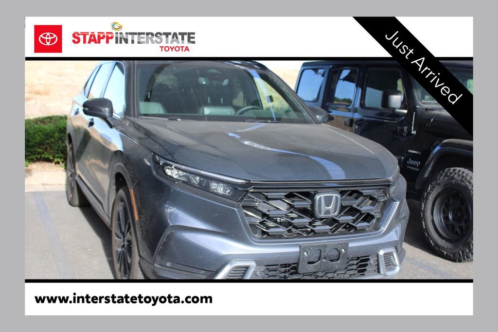 Used 2025 Honda CR-V Sport Touring image 1