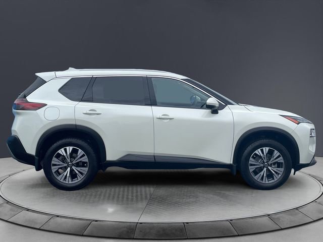 Used 2021 Nissan Rogue SV w/ Premium Package image 6