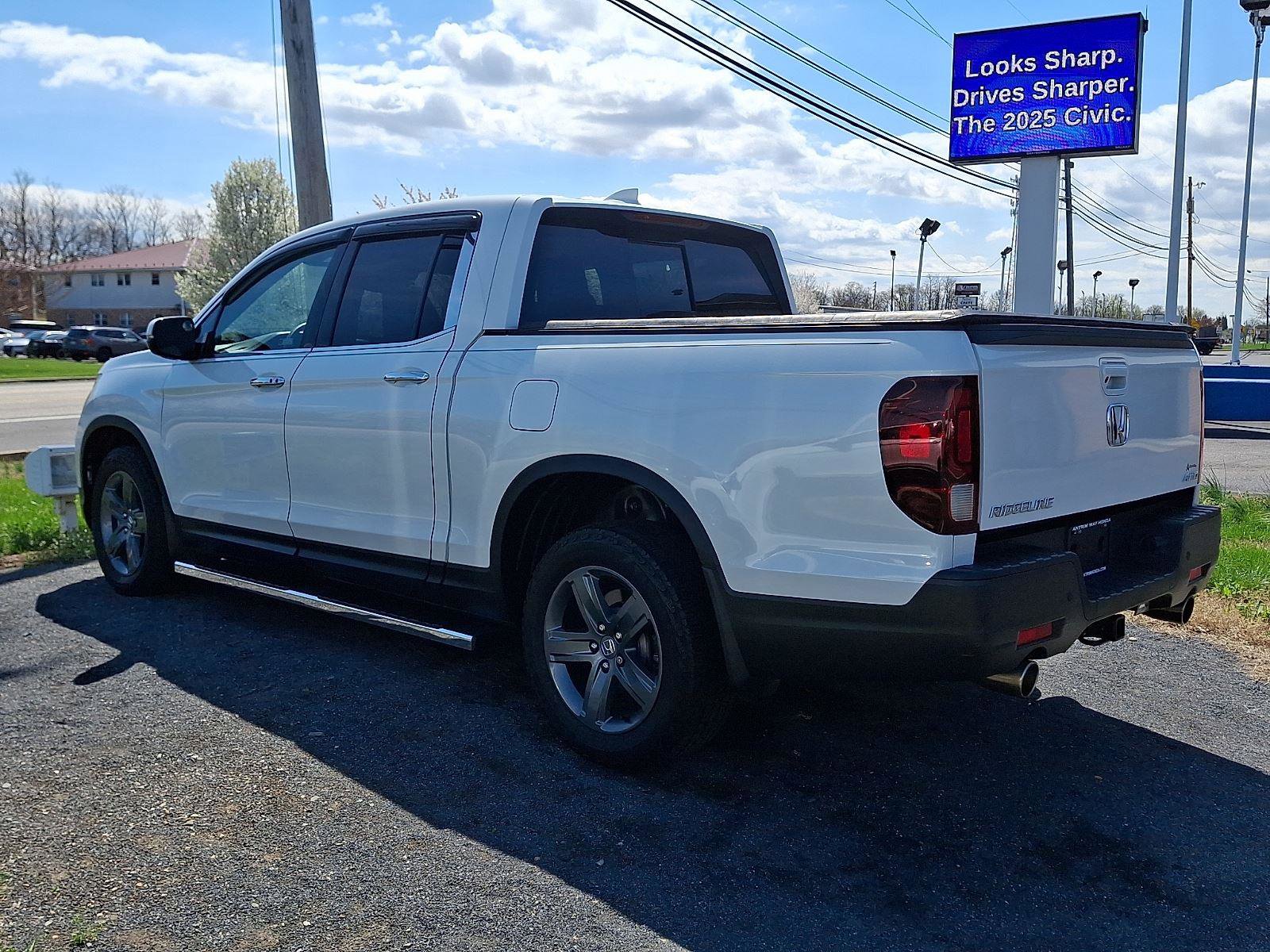 Used 2023 Honda Ridgeline RTL-E image 4