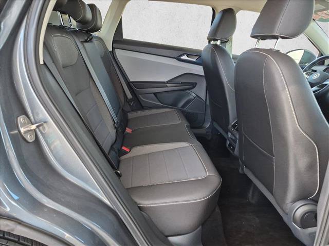 Used 2024 Volkswagen Taos SE AWD/4WD image 19