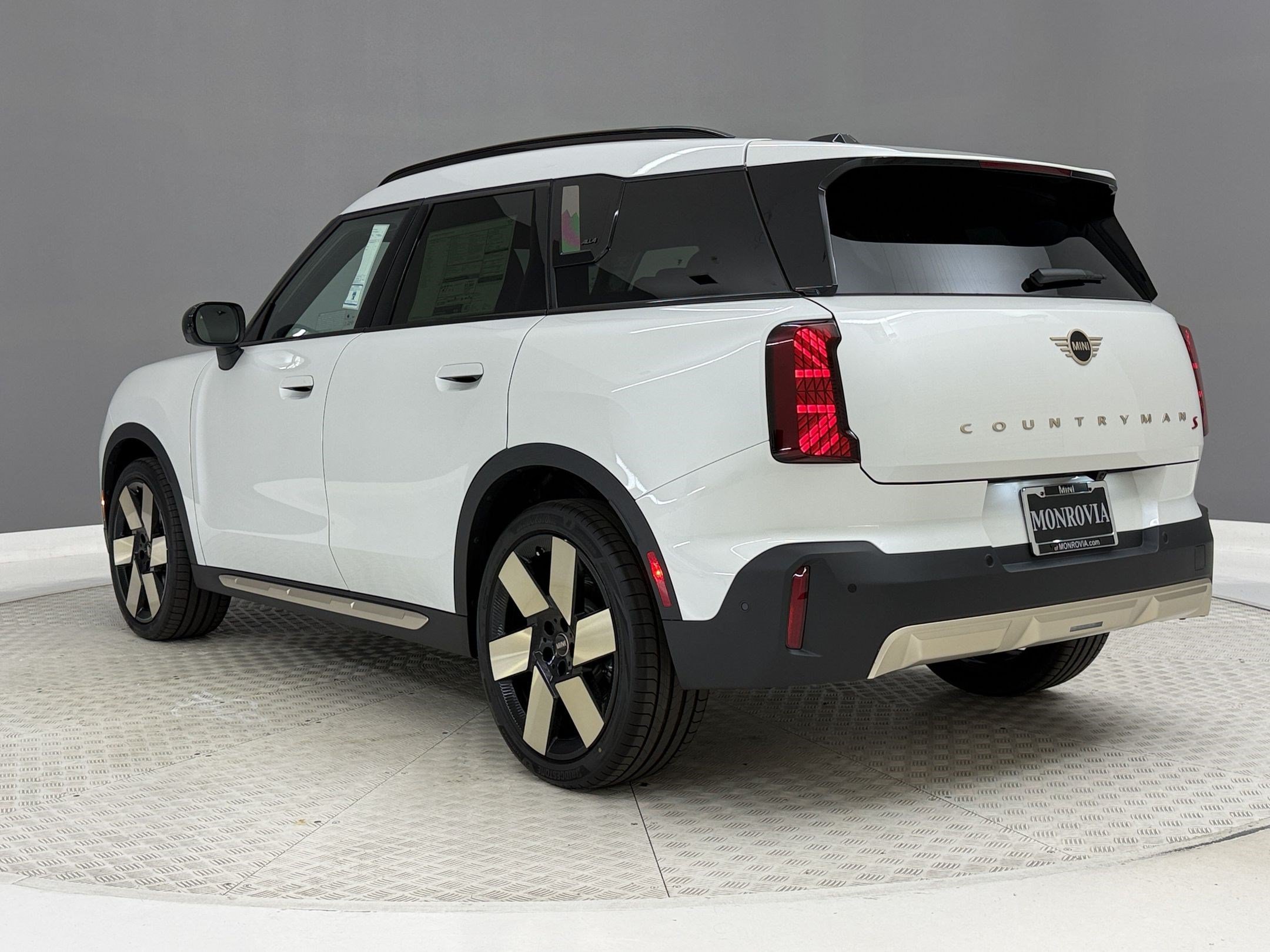 New 2027 MINI Cooper Countryman S w/ Comfort Package Max AWD/4WD image 3