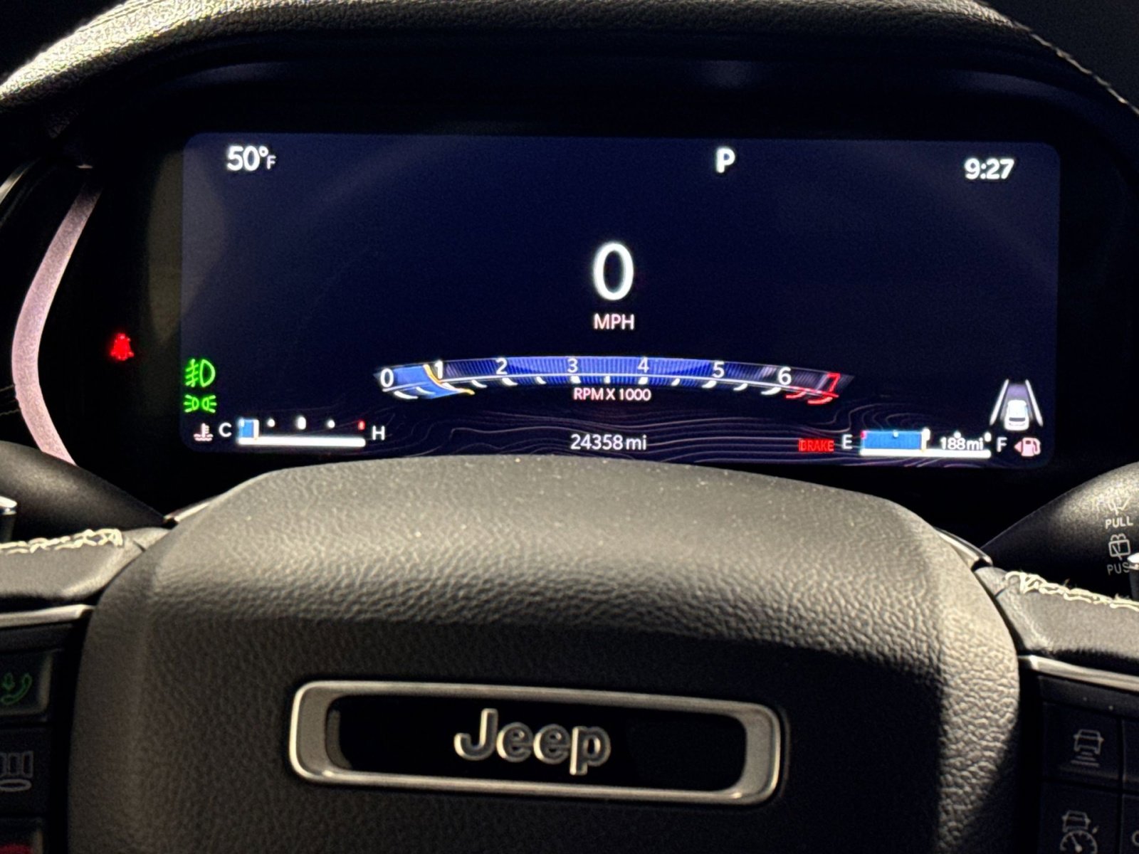 Used 2024 Jeep Grand Cherokee L Limited w/ Luxury Tech Group II image 17