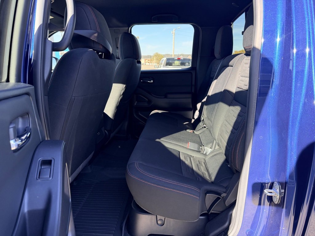 Used 2023 Nissan Frontier PRO-4X w/ Tow Package image 11