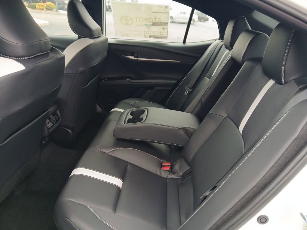 New 2026 Toyota Camry SE image 7