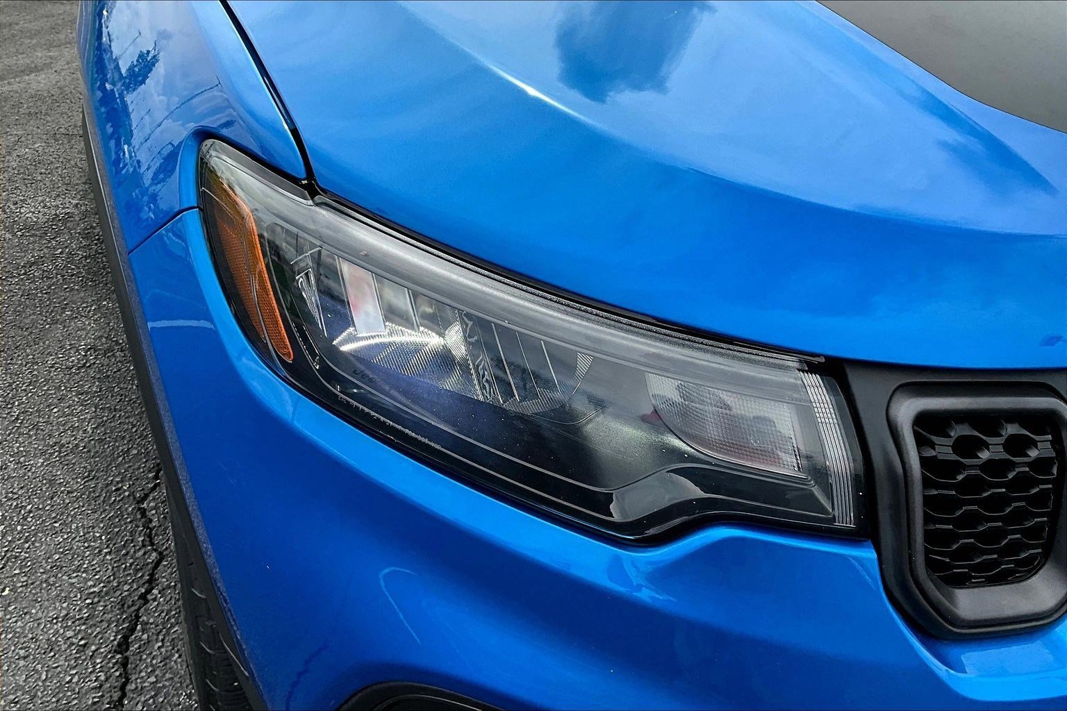 Used 2023 Jeep Compass Trailhawk w/ Trailhawk Convenience Group image 32