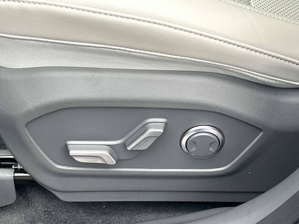 New 2026 Hyundai Santa Fe SEL image 14