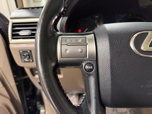 Used 2018 Lexus GX 460 Premium w/ Premium Package AWD/4WD image 17