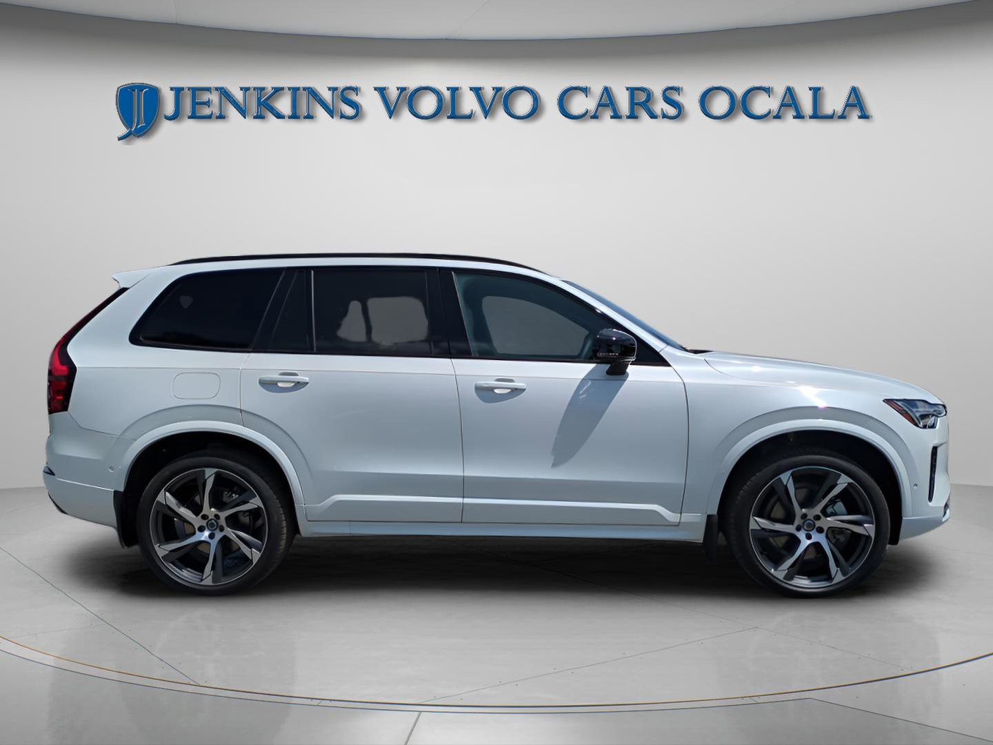 New 2026 Volvo XC90 B6 Ultra w/ Lounge Package image 9