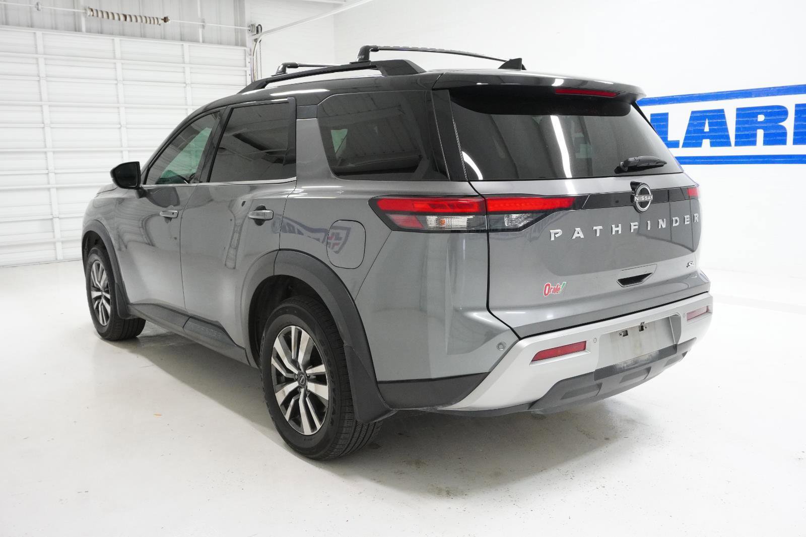 Used 2022 Nissan Pathfinder SL image 7