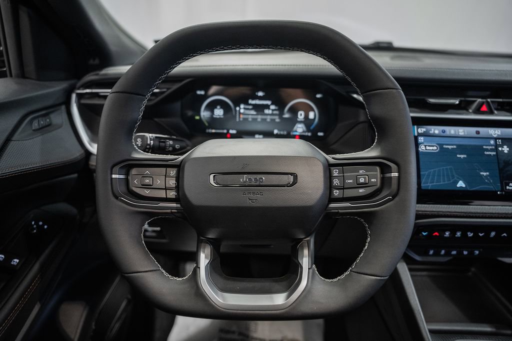 New 2026 Jeep Cherokee Overland w/ Advanced Pro Tech Group image 30