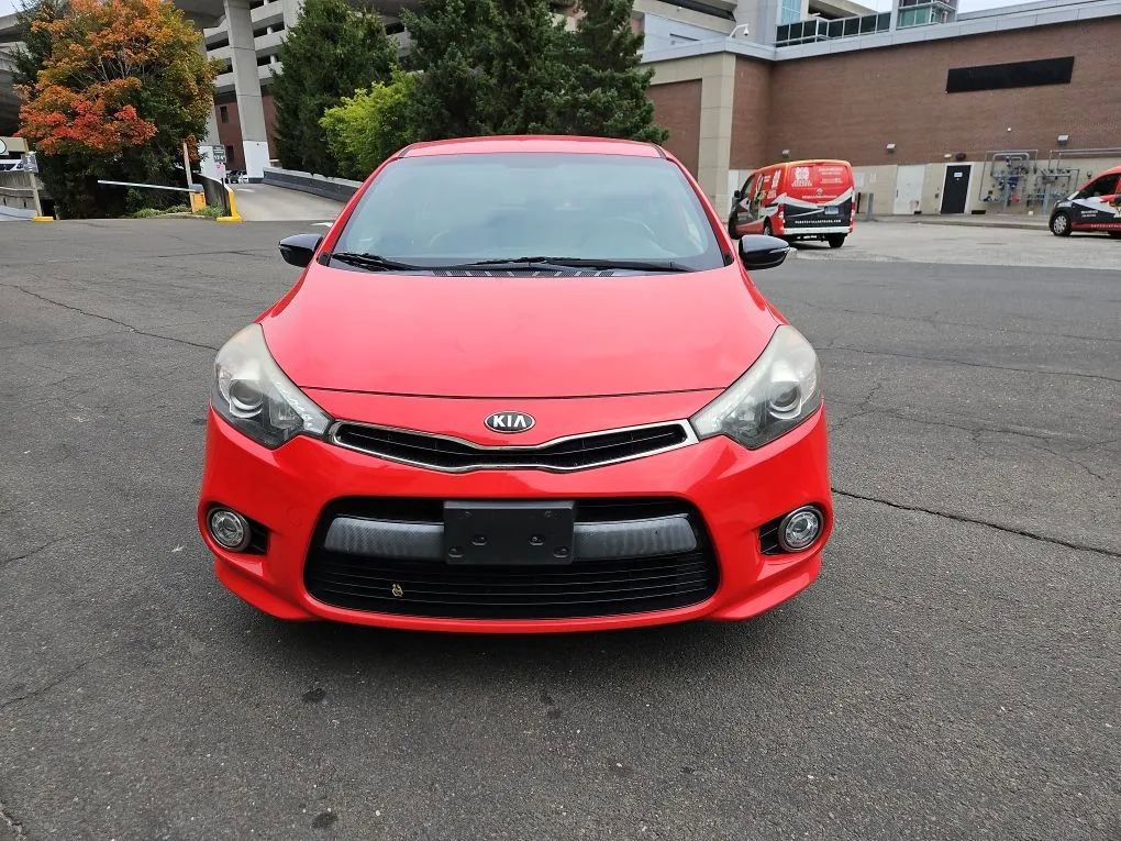 Used 2015 Kia Forte SX image 2
