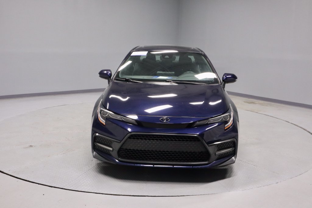 Used 2022 Toyota Corolla SE w/ SE Premium Package FWD image 5