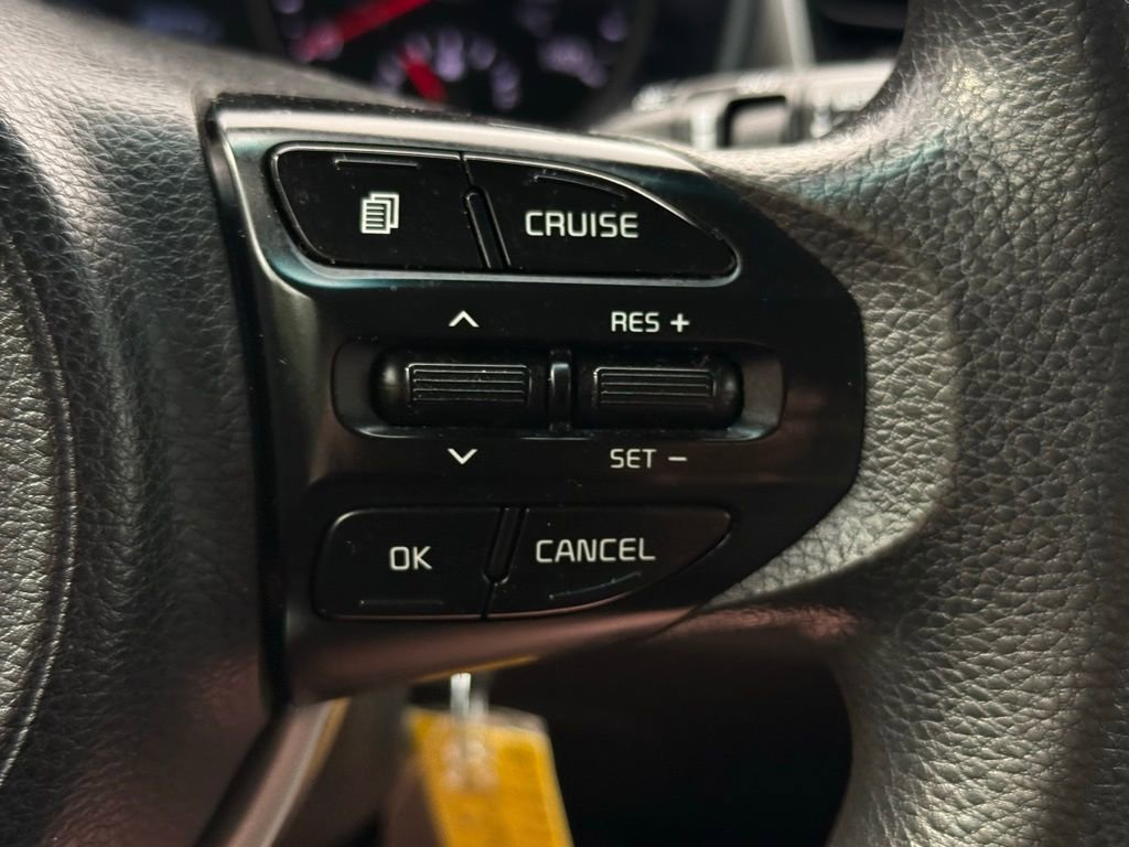 Certified 2020 Kia Rio Sedan FWD image 23