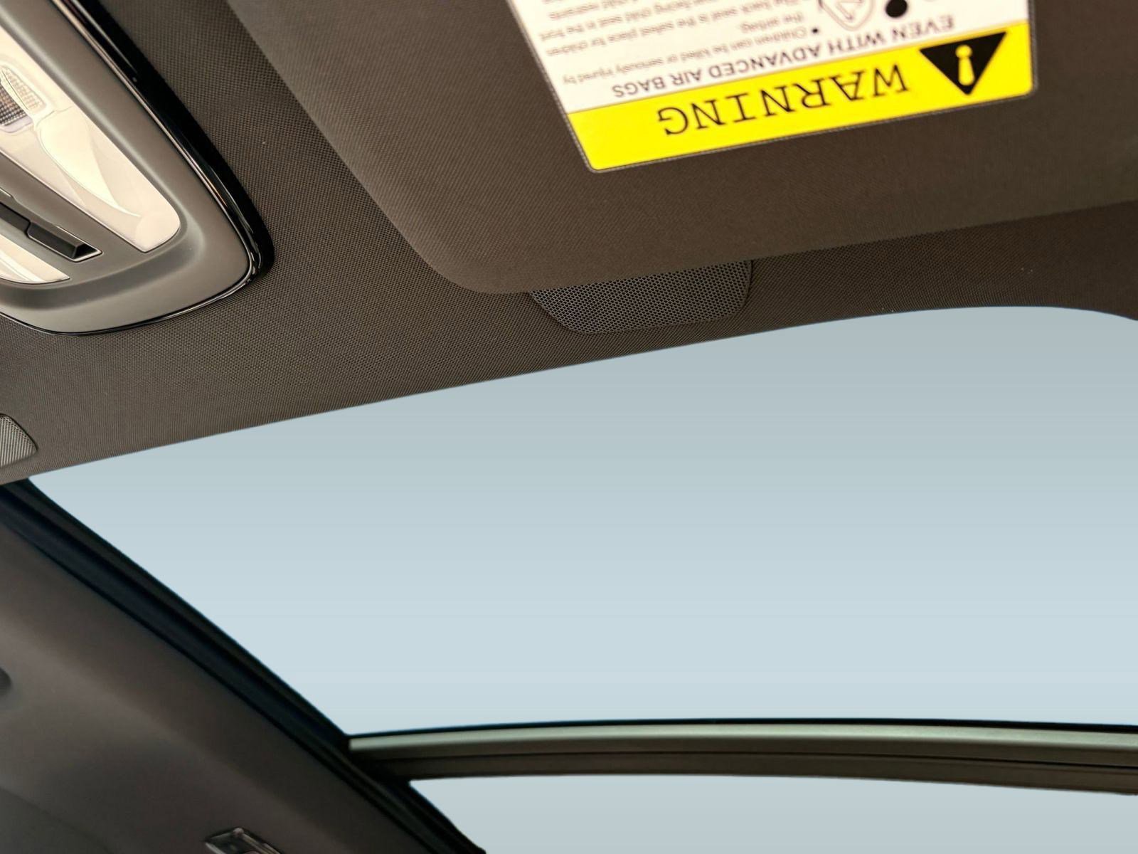 New 2026 Volvo XC90 T8 Plus w/ Protection Package image 15