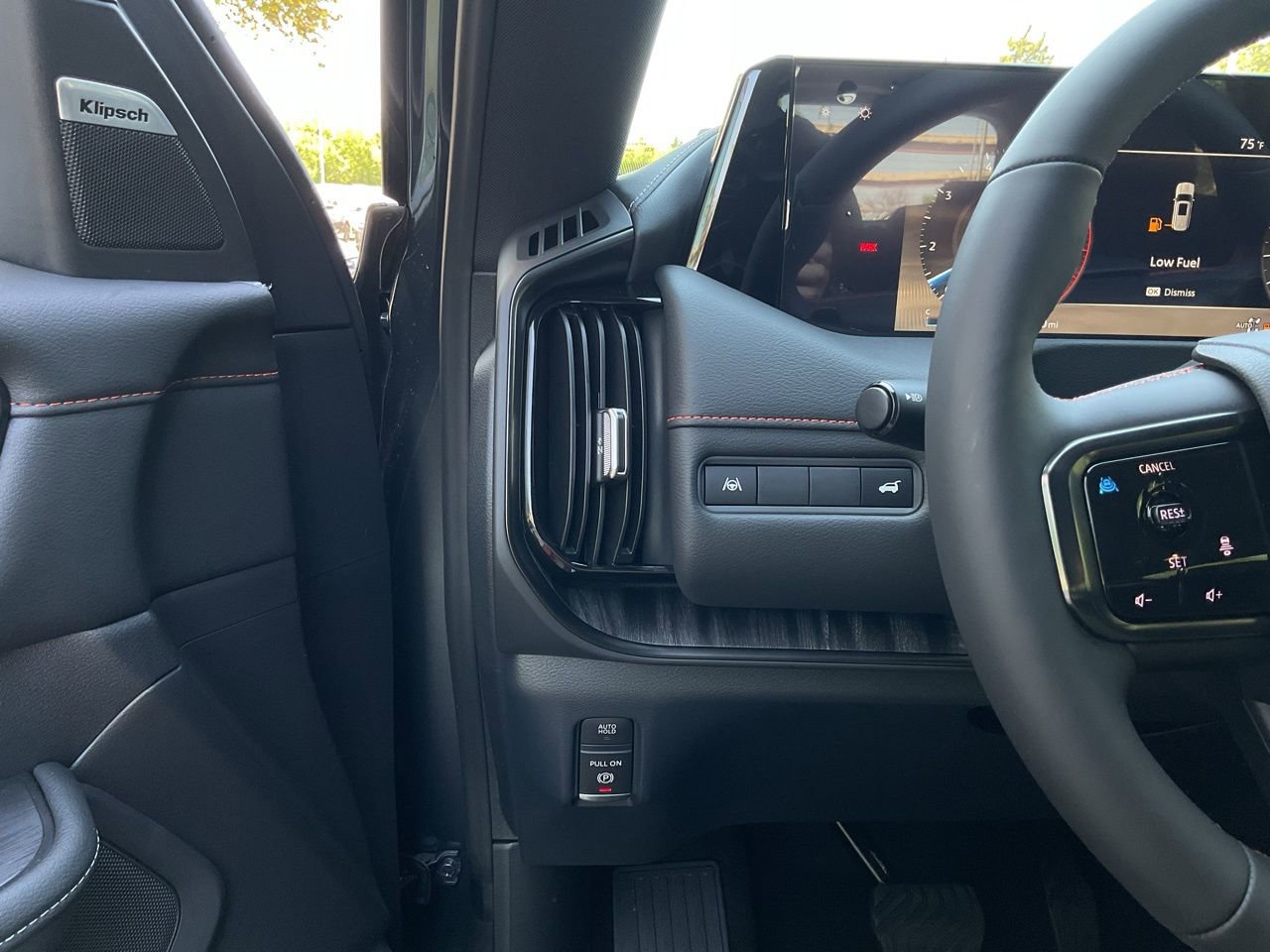 New 2026 Nissan Armada PRO-4X image 32