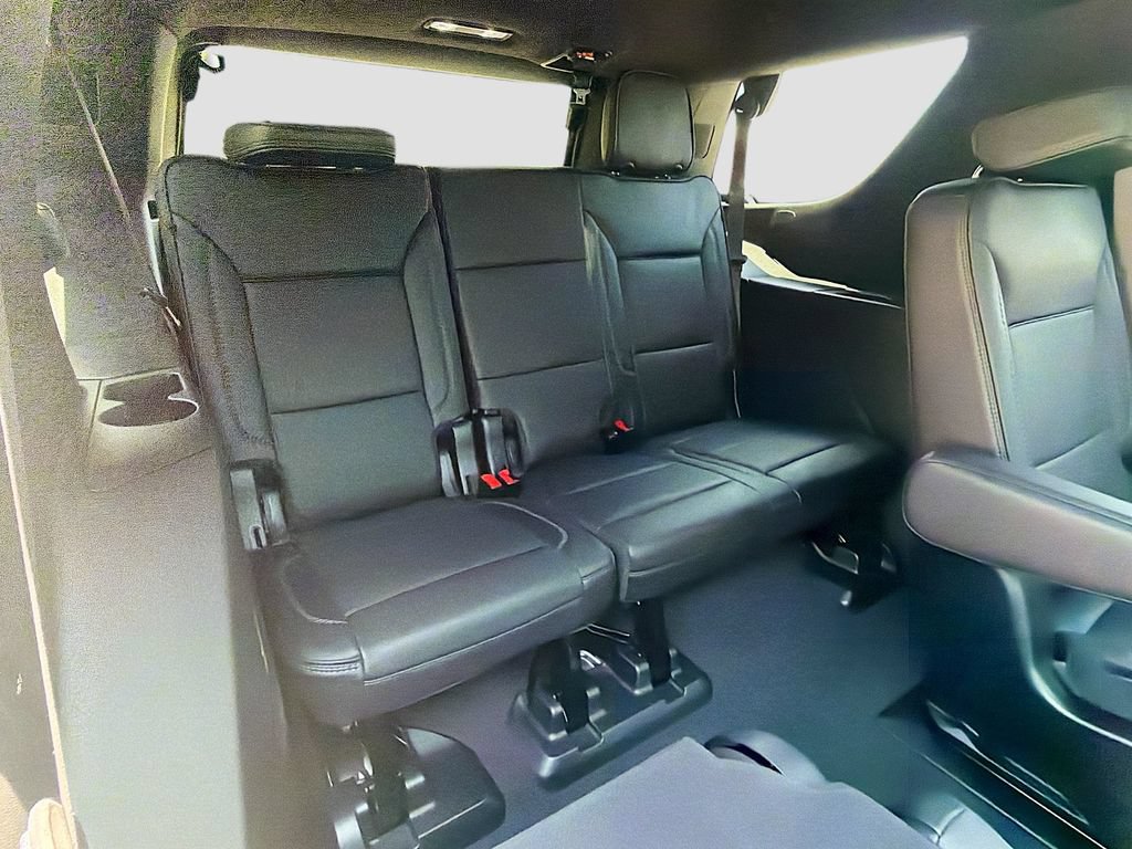 Used 2023 GMC Yukon Denali AWD/4WD image 28
