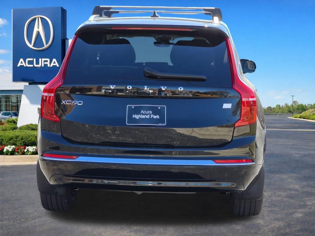 Used 2023 Volvo XC90 T8 Core image 21