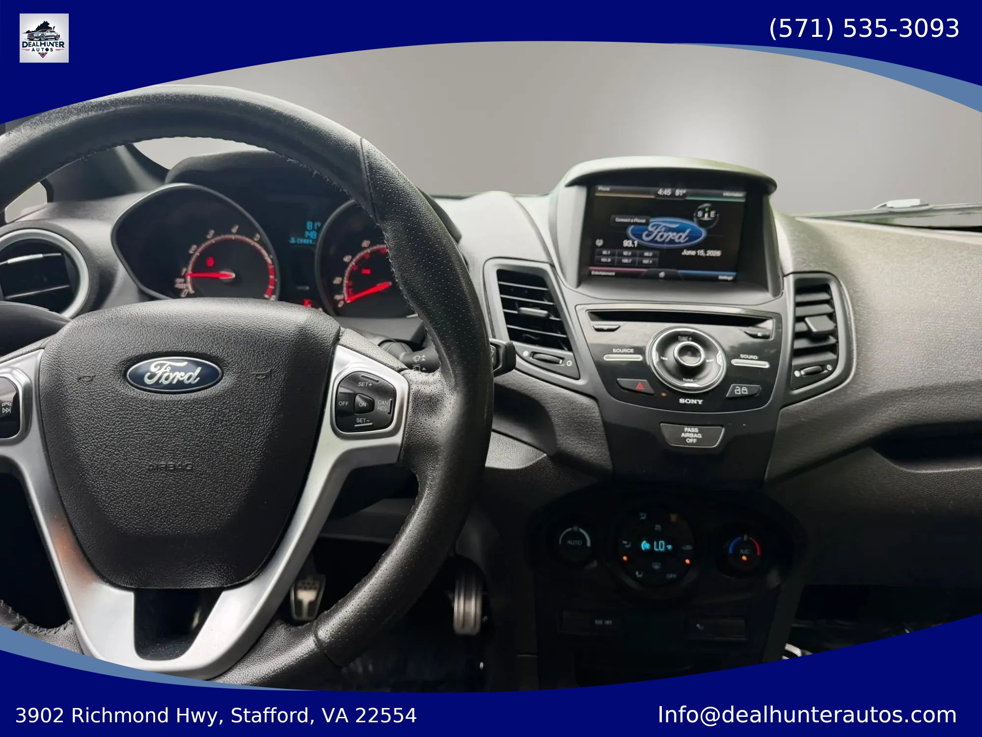 Used 2015 Ford Fiesta ST FWD image 26