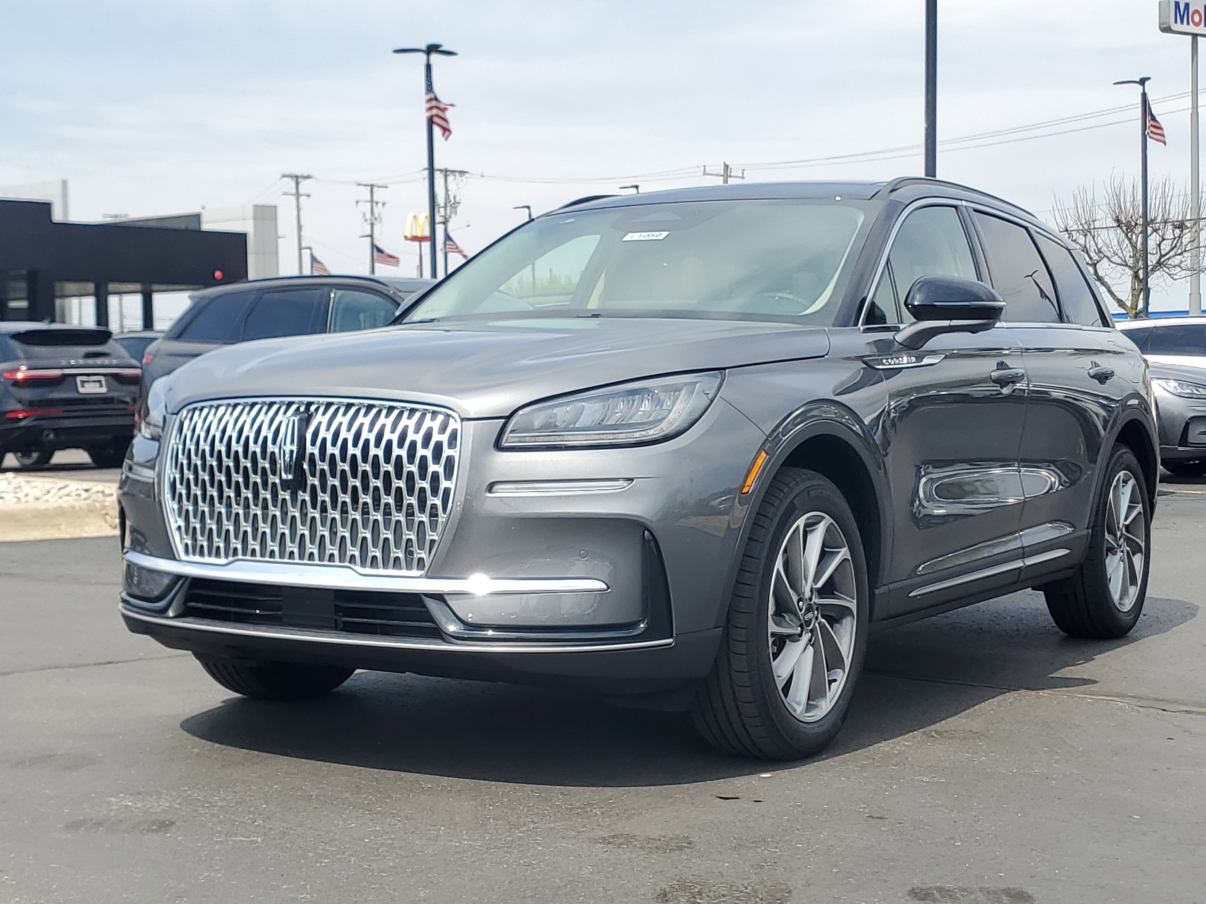 New 2026 Lincoln Corsair Premiere AWD/4WD image 2