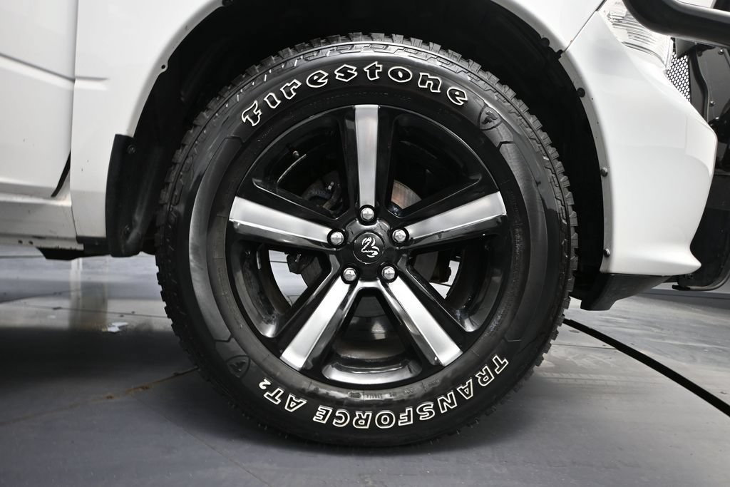 Used 2019 RAM 1500 Express w/ Express Value Package AWD/4WD image 12