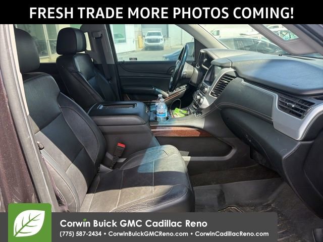 Used 2016 GMC Yukon XL SLT w/ Open Road Package AWD/4WD image 9