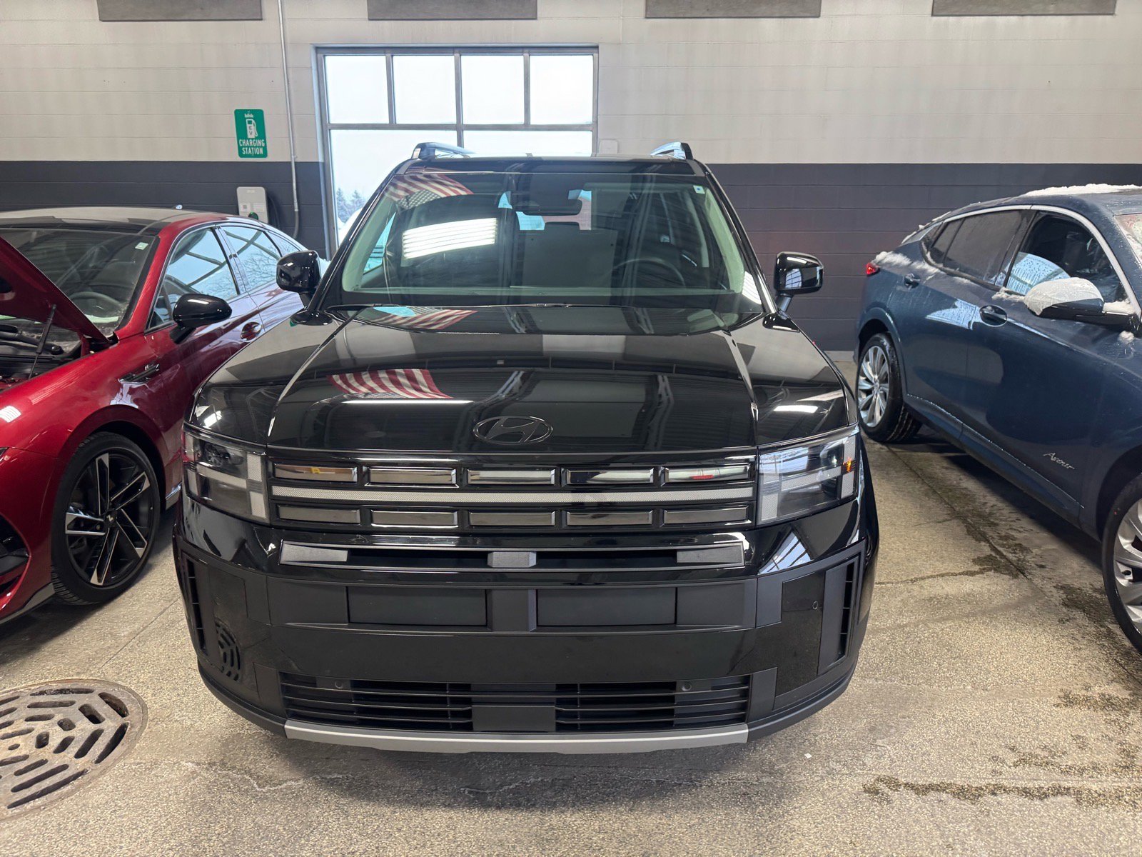 Used 2025 Hyundai Santa Fe XRT image 2