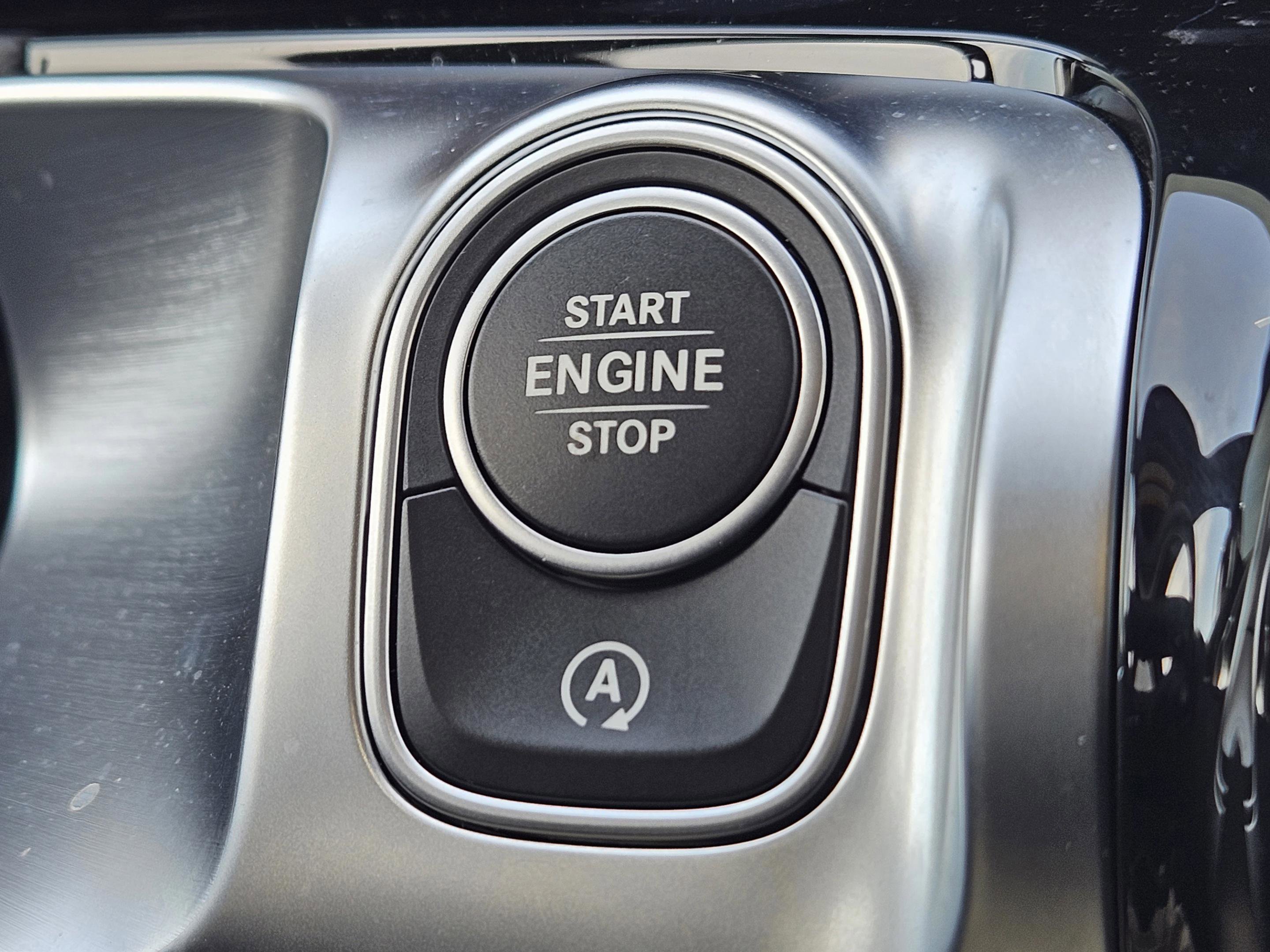 Certified 2026 Mercedes-Benz GLB 250 image 33