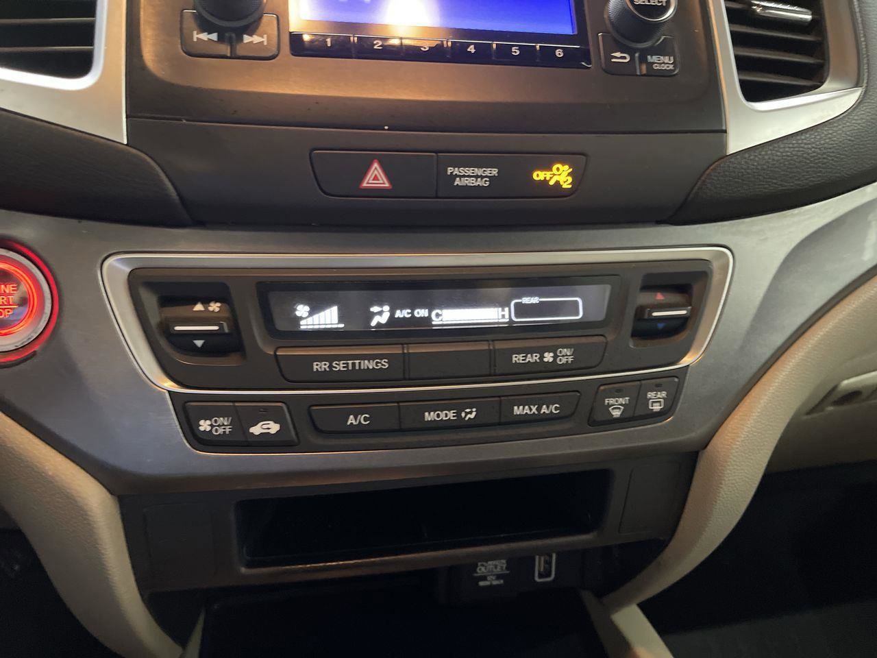 Certified 2019 Honda Pilot LX image 18