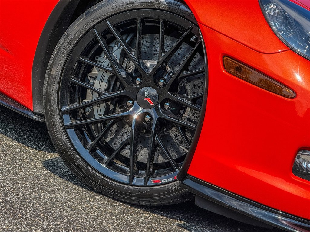 Used 2011 Chevrolet Corvette Z06 RWD image 32