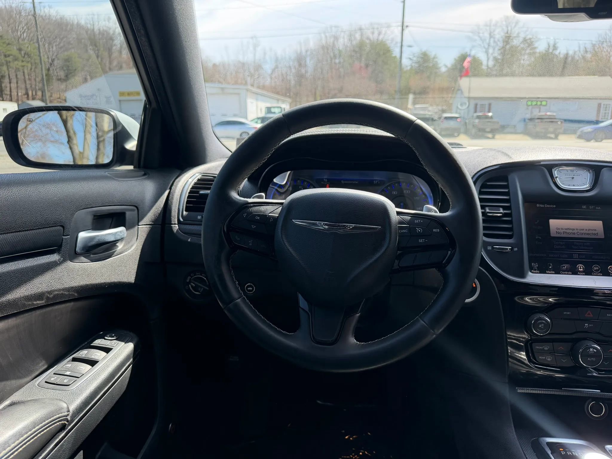 Used 2016 Chrysler 300 S image 30