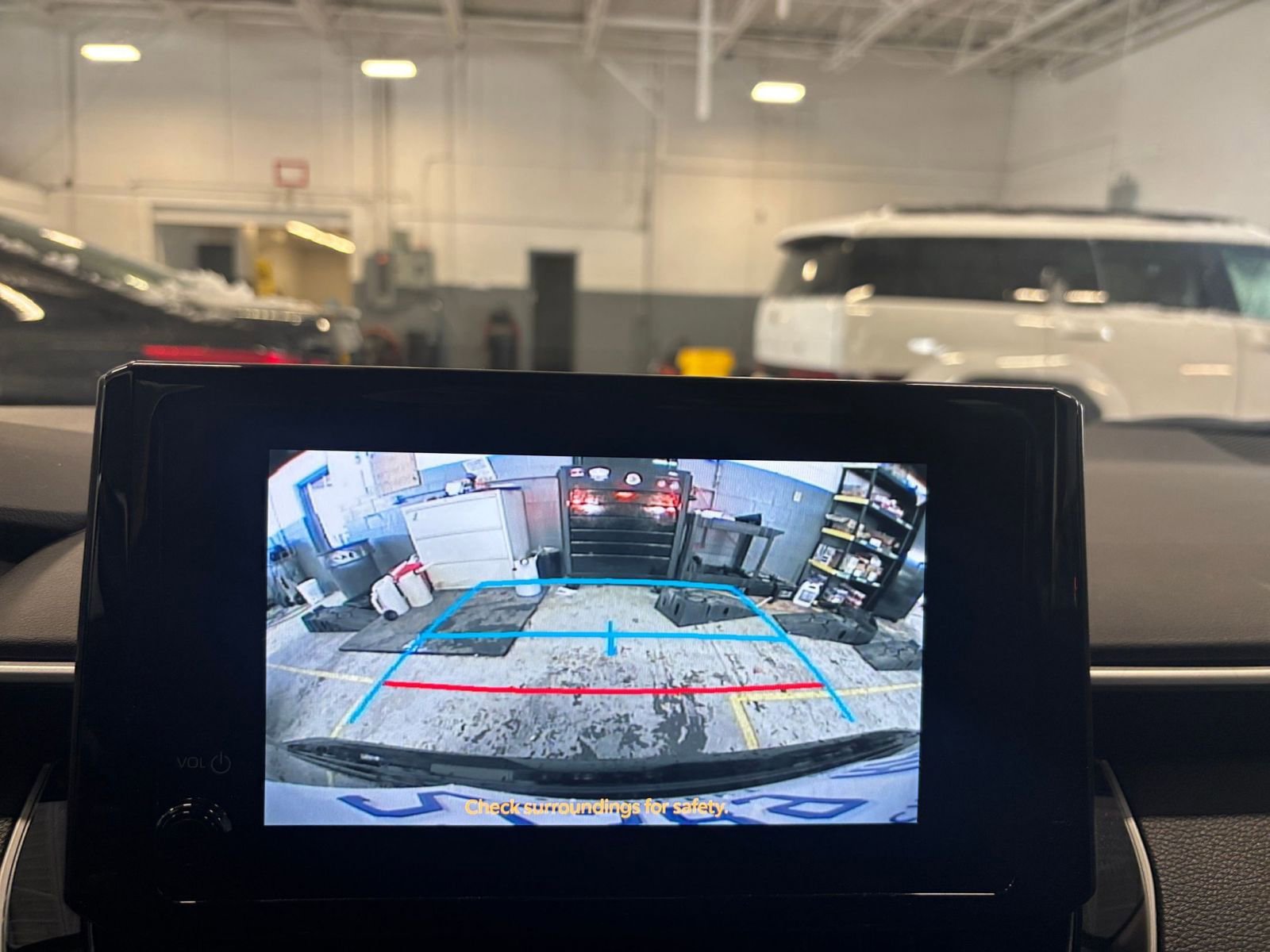 Used 2025 Toyota Corolla LE image 23