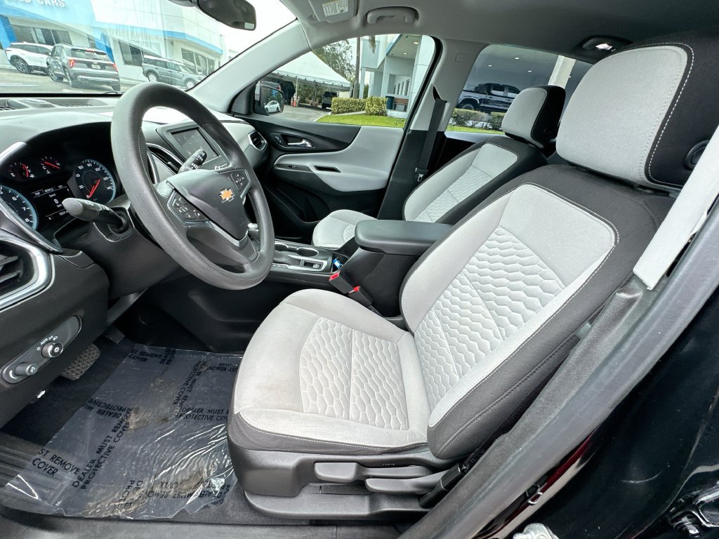 Used 2021 Chevrolet Equinox LS FWD image 19