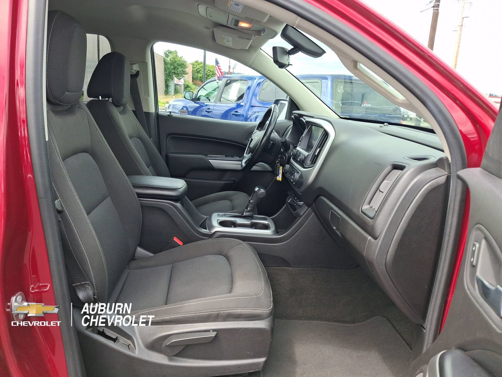 Used 2017 Chevrolet Colorado LT w/ LT Convenience Package AWD/4WD image 23