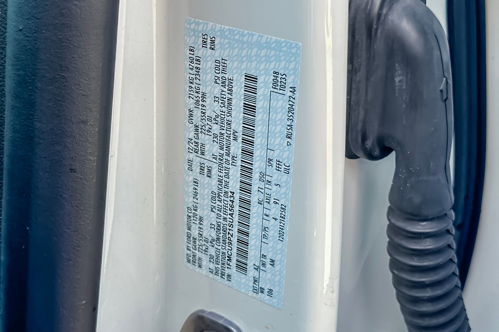 Used 2025 Ford Escape ST-Line Elite w/ Premium Technology Package image 39