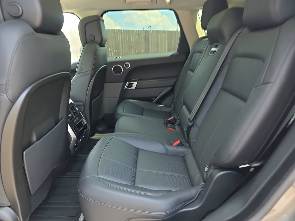 Used 2019 Land Rover Range Rover Sport HSE AWD/4WD image 12