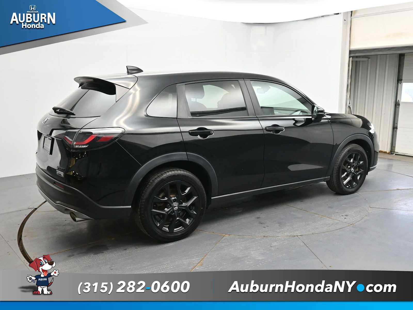 Used 2024 Honda HR-V Sport image 16