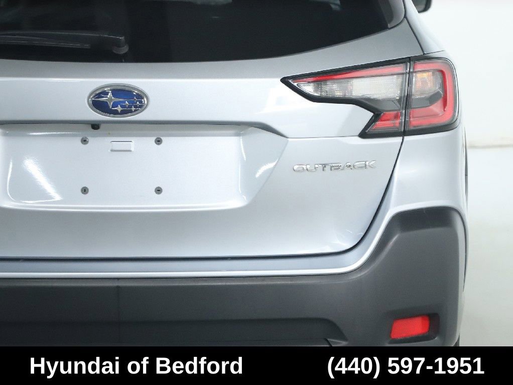 Used 2024 Subaru Outback Premium AWD/4WD image 46