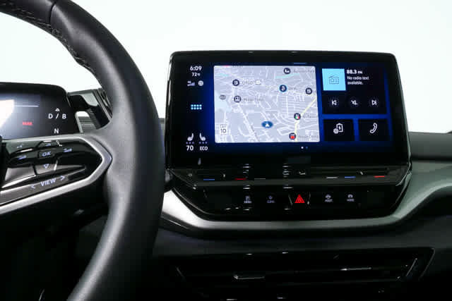 Used 2023 Volkswagen ID.4 Pro S image 15