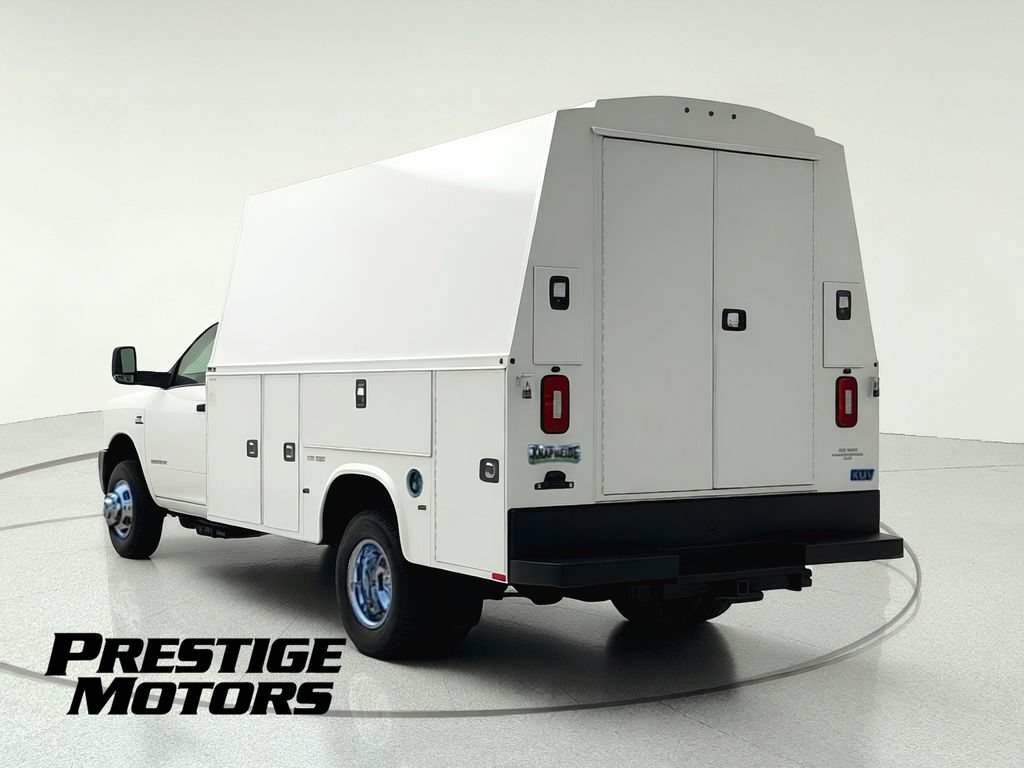 Used 2021 RAM 3500 Tradesman w/ Chrome Appearance Group RWD image 7
