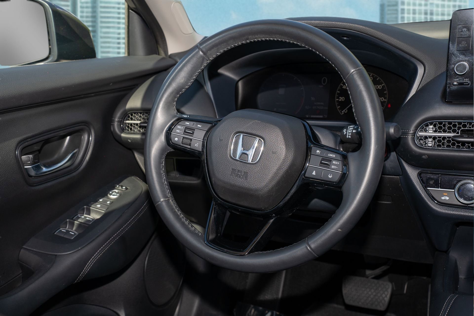 Certified 2023 Honda HR-V EX-L image 21