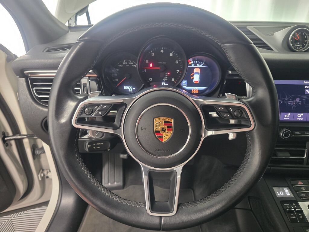 Used 2021 Porsche Macan AWD/4WD image 14